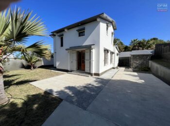 Villa de standing neuve avec une superbe vue sur l’océan, Avirons