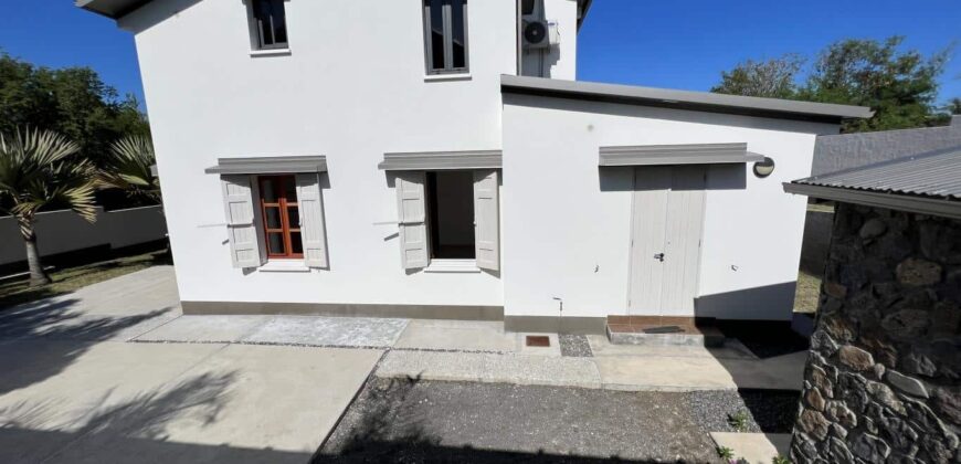 Villa de standing neuve avec une superbe vue sur l’océan, Avirons