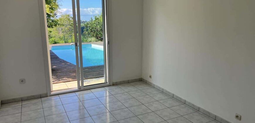 Villa à vendre offrant une vue magnifique à Saint Louis