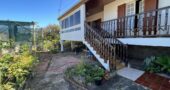 Maison plain pied de type F4 de 405 m2 de terrain vue mer à Saint-Pierre