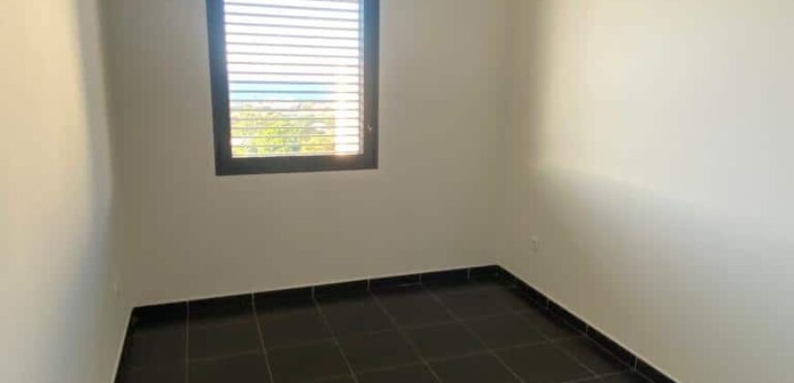 Belle appartement T3 à Montgaillard avec belle terrasse et vue mer à Saint Denis
