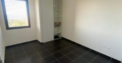 Belle appartement T3 à Montgaillard avec belle terrasse et vue mer à Saint Denis